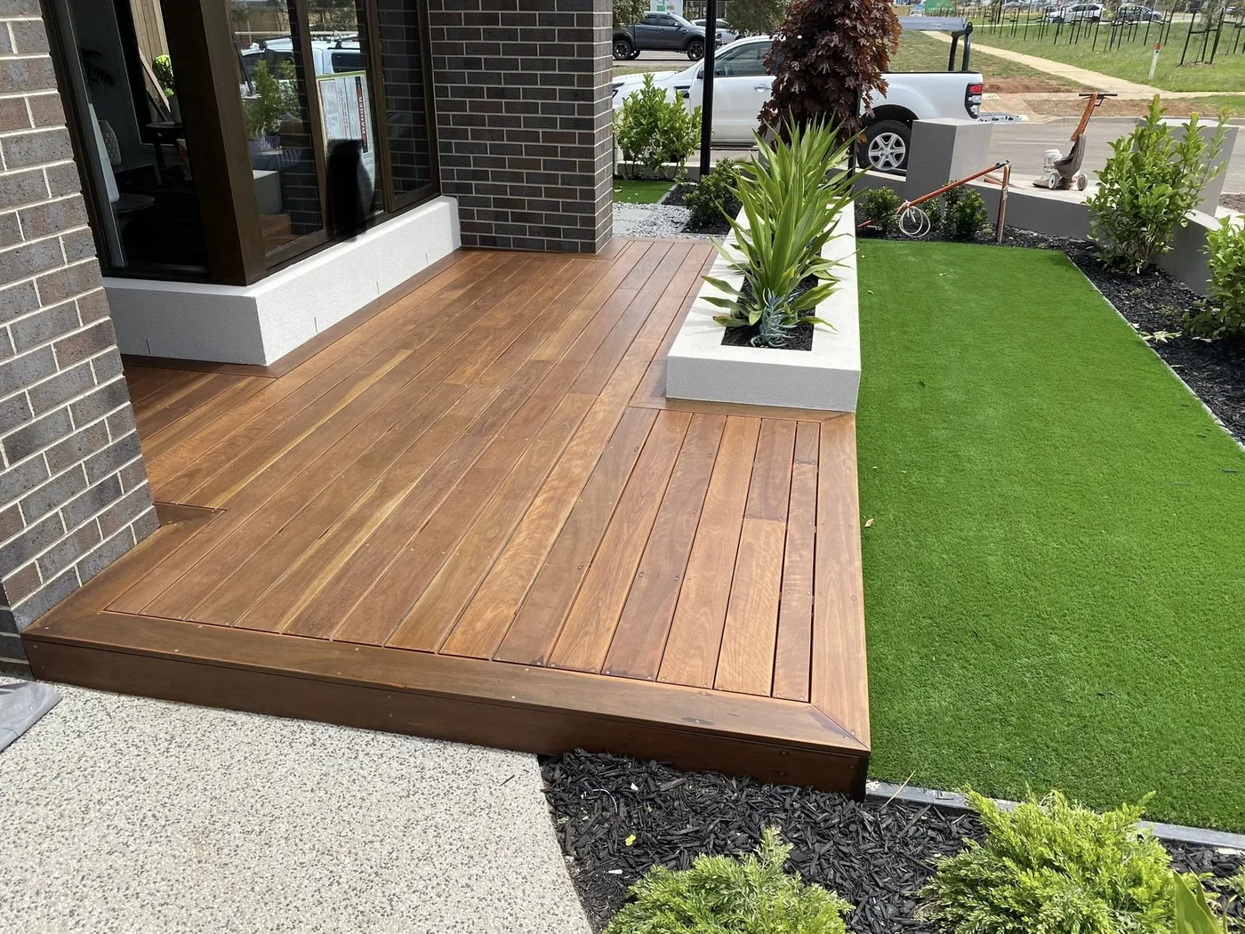 Curl Curl - Hardwood Deck