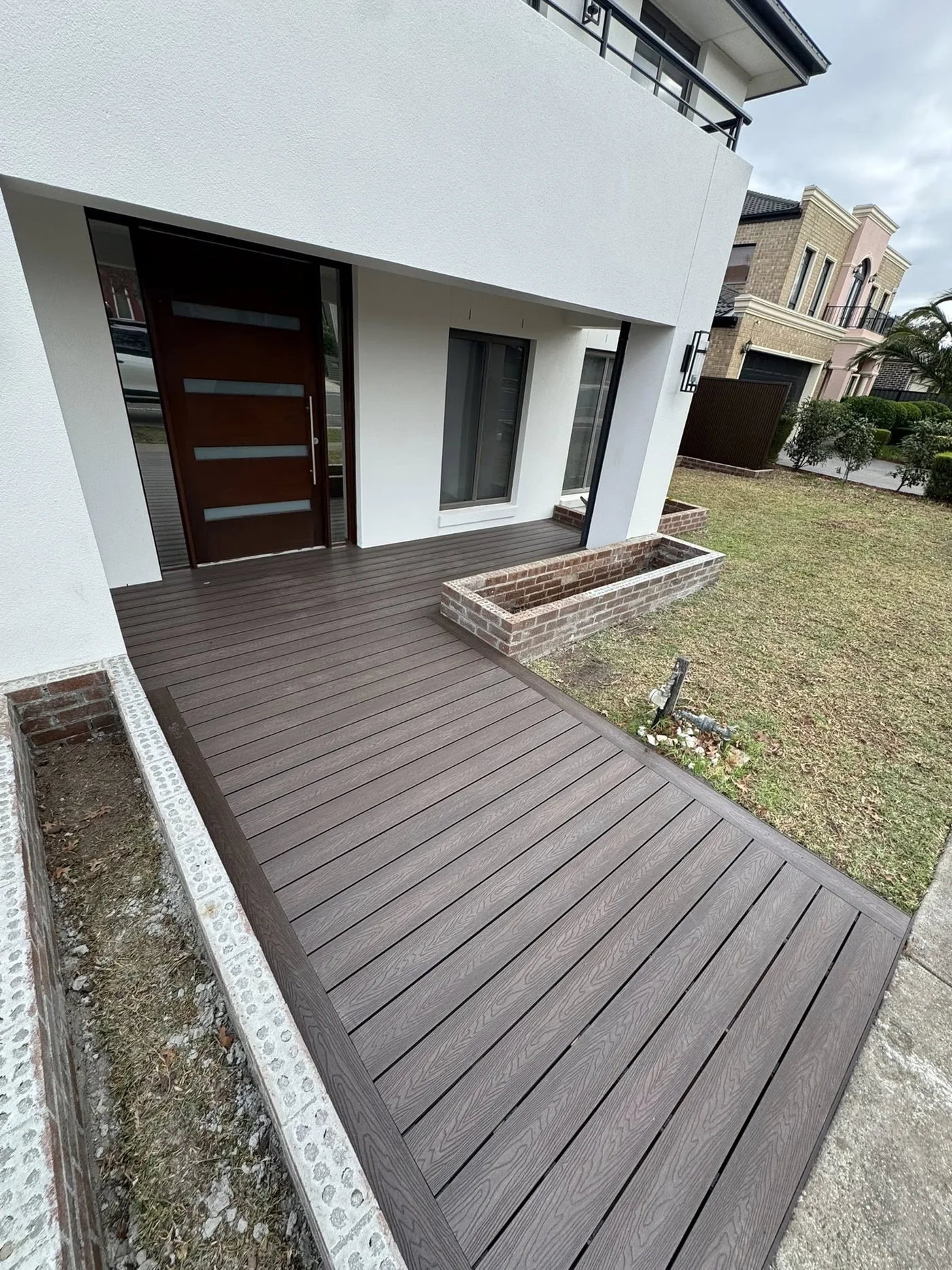 Newport - Composite Deck & Steps